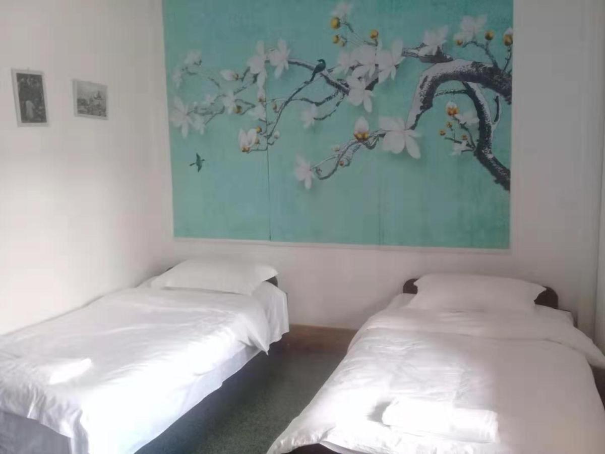 Green Land Hotel Ban Nongdouang Buitenkant foto
