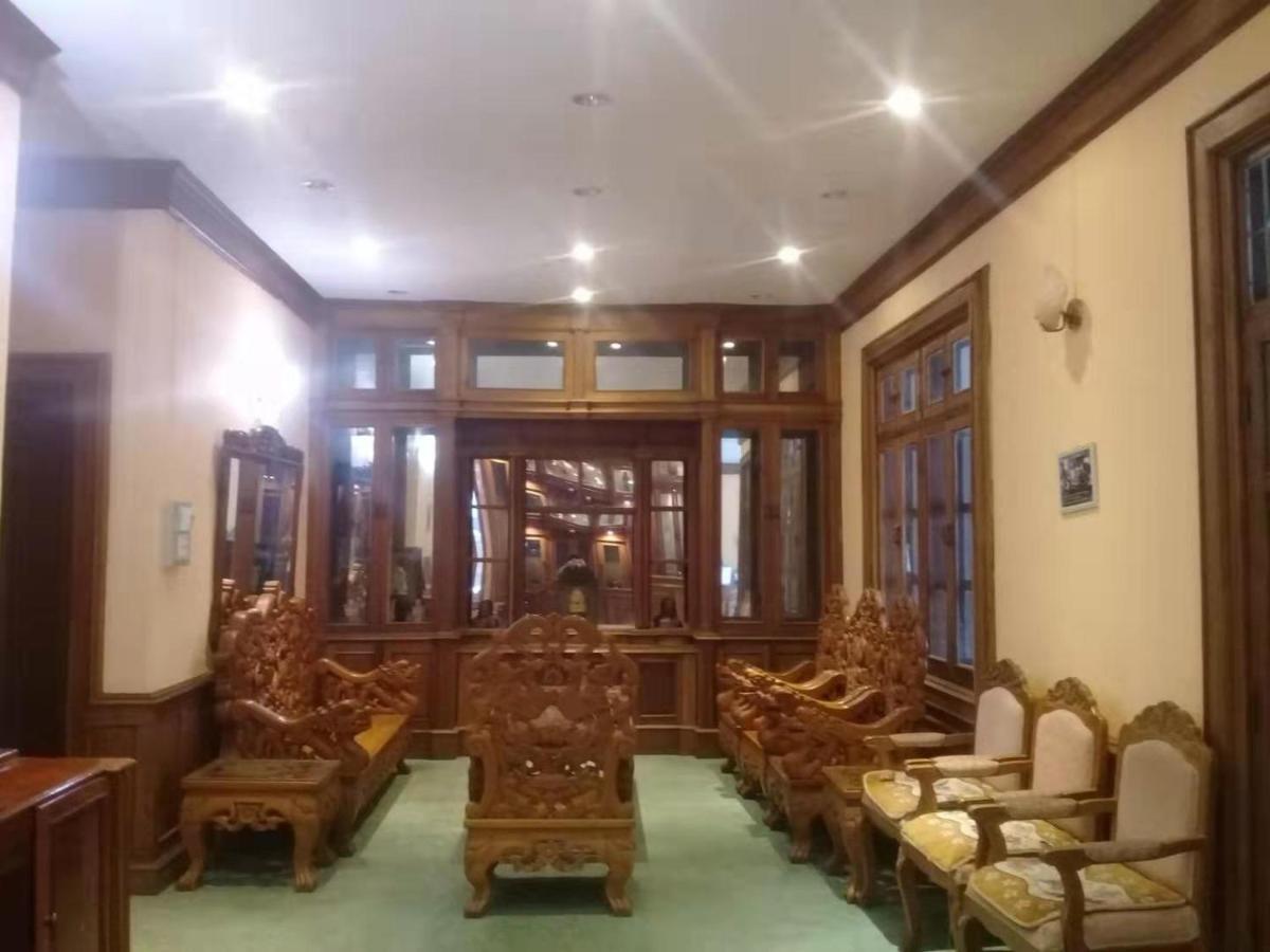 Green Land Hotel Ban Nongdouang Buitenkant foto